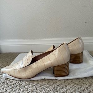Schultz brand new shoes with tags. Cream color, medium heel leather